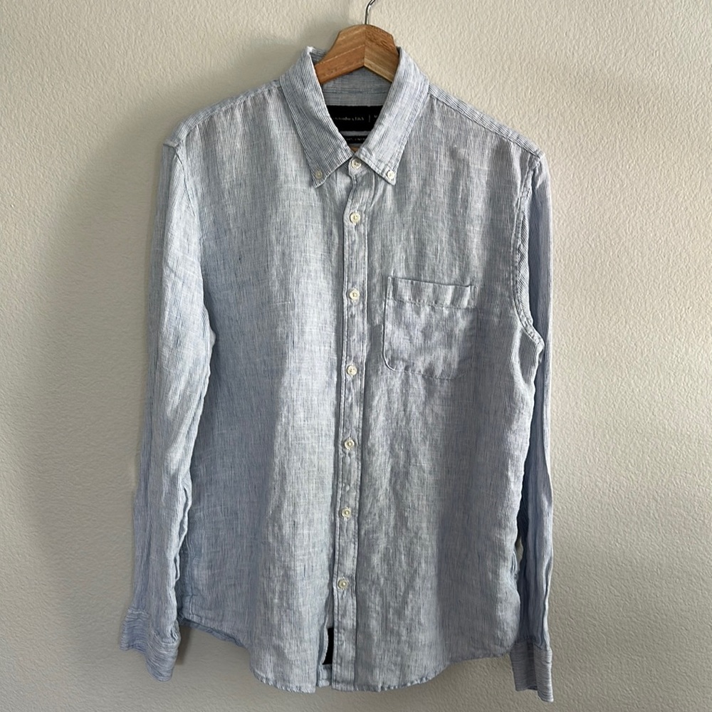 Abercrombie & Fitch Linen Button Down Size Medium
